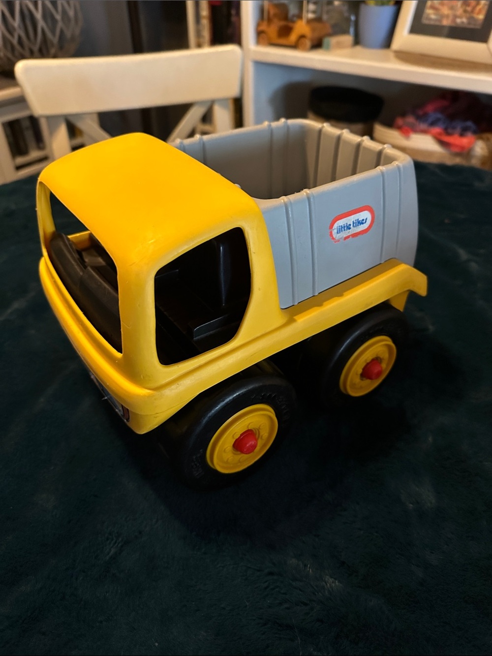 Vintage (80’s-90’s)Little Tikes Yellow and Gray Toy Dump Truck - Durable